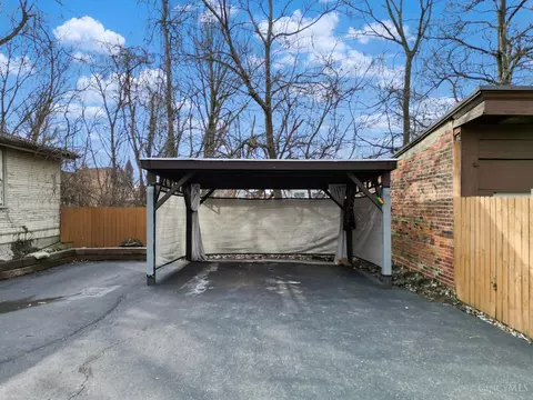 Exterior - 2715 Hackberry St, Cincinnati, OH 45206 photo 7 of 7
