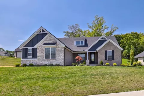 3500 Sunny Acres Dr, Ross Twp, OH 45013