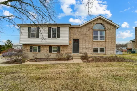 7606 Winkler Dr, Hamilton, OH 45011