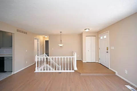 6355 Corbly Rd #34, Cincinnati, OH 45230 photo 5