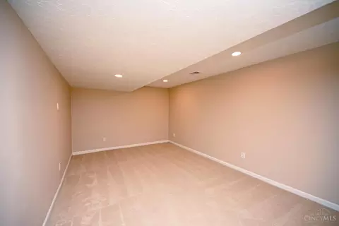 6355 Corbly Rd #34, Cincinnati, OH 45230 photo 23