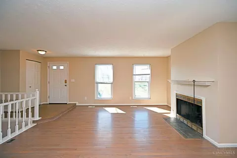 6355 Corbly Rd #34, Cincinnati, OH 45230 photo 7