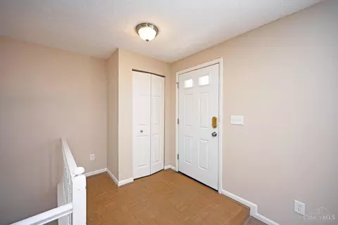 6355 Corbly Rd #34, Cincinnati, OH 45230 photo 4