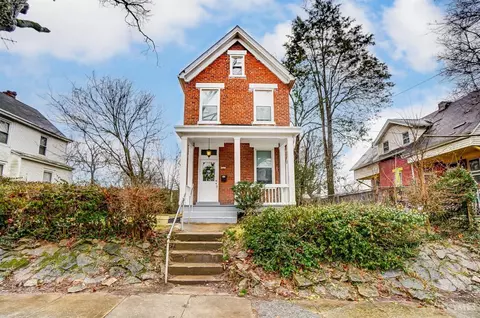 6313 Desmond St, Cincinnati, OH 45227