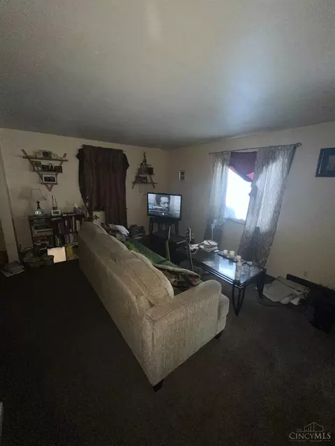 39 Glen Este, Cincinnati, OH 45217 photo 2