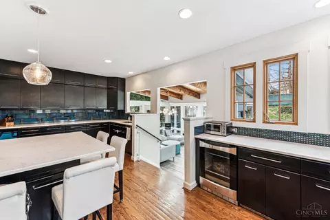 Kitchen - 2137 Easthill Ave, Cincinnati, OH 45208 photo 4 of 4
