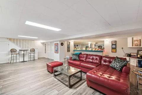 Living - 7509 Ginger Ln, Cincinnati, OH 45244 photo 6 of 6