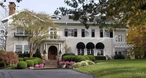 1220 Edwards Rd, Cincinnati, OH 45208