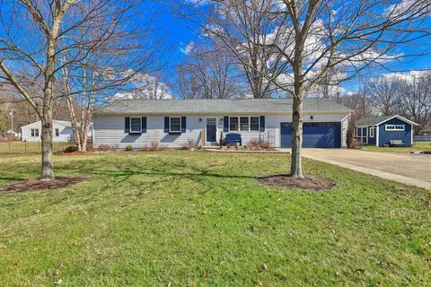 6022 Ring Ln, Milford, OH 45150