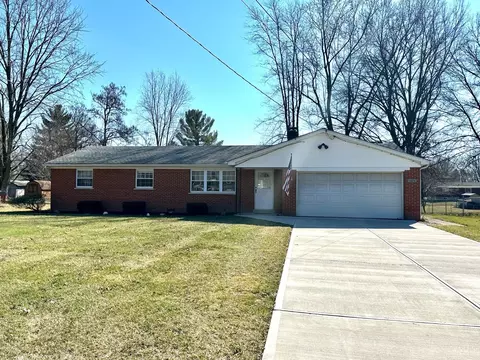 4470 Glen Willow Dr, Batavia, OH 45103