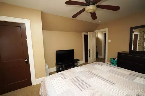 385 Elberon Ave, Cincinnati, OH 45205 photo 14