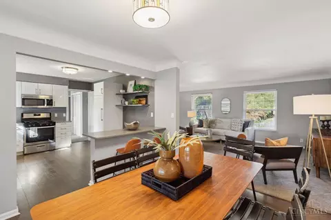 Dining - 6101 Stirrup Rd, Cincinnati, OH 45244 photo 1 of 1