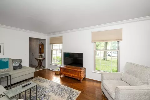 10695 Stargate Ln, Cincinnati, OH 45240 photo 4