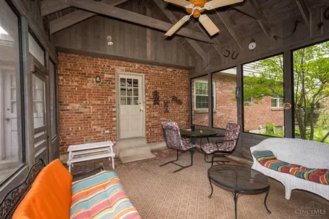 10695 Stargate Ln, Cincinnati, OH 45240 photo 16