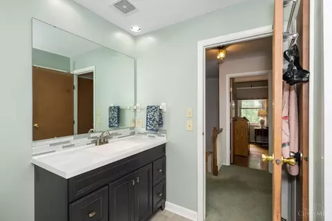10695 Stargate Ln, Cincinnati, OH 45240 photo 29