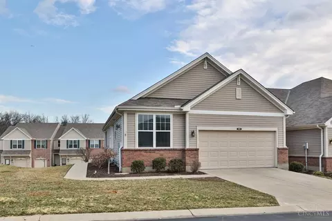 914 Valleywatch Dr, Cincinnati, OH 45231