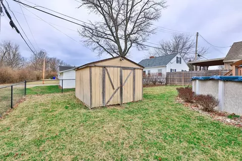 Exterior - 91 Mitchell Ave, Hamilton, OH 45013 photo 10 of 11