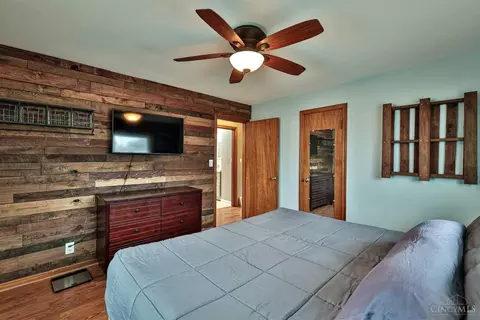 Bedroom - 91 Mitchell Ave, Hamilton, OH 45013 photo 3 of 7