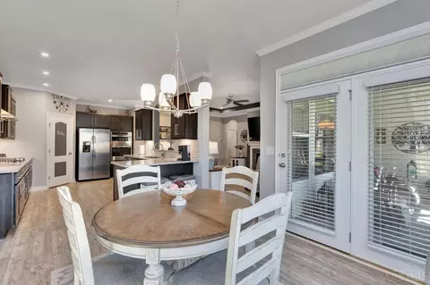 Dining - 3784 Fairmount Cir, Cincinnati, OH 45245 photo 2 of 2