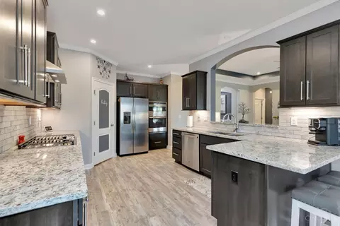 Kitchen - 3784 Fairmount Cir, Cincinnati, OH 45245 photo 1 of 8