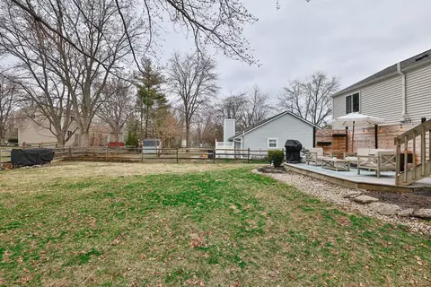 Exterior - 3930 Irwin Simpson Rd, Mason, OH 45040 photo 8 of 10