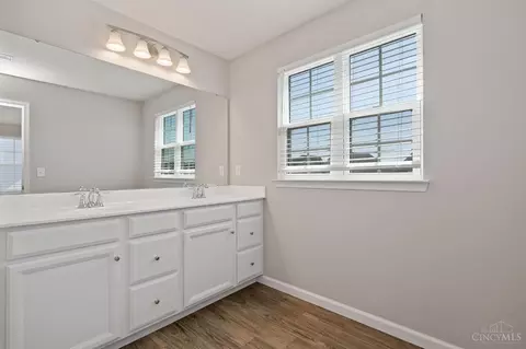 Bath - 9632 Forest Hill Dr, Harrison, OH 45030 photo 2 of 5