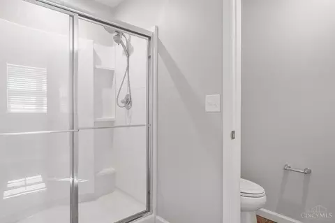 Bath - 9632 Forest Hill Dr, Harrison, OH 45030 photo 4 of 5