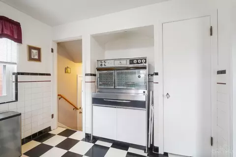 Kitchen - 7249 Silver Crest Dr, Cincinnati, OH 45236 photo 3 of 3
