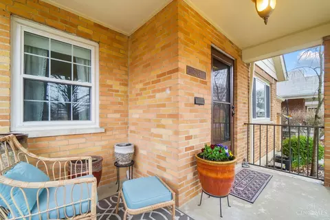 Exterior - 7249 Silver Crest Dr, Cincinnati, OH 45236 photo 7 of 20