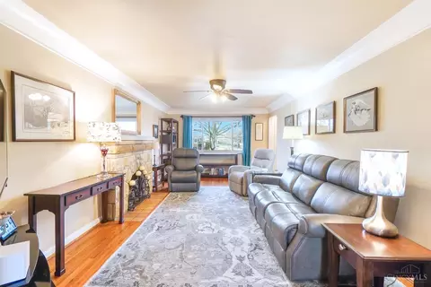 Living - 7249 Silver Crest Dr, Cincinnati, OH 45236 photo 1 of 4