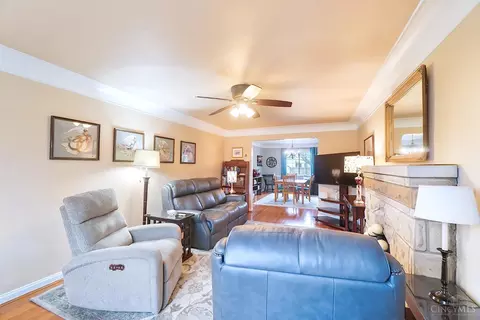 Living - 7249 Silver Crest Dr, Cincinnati, OH 45236 photo 3 of 4