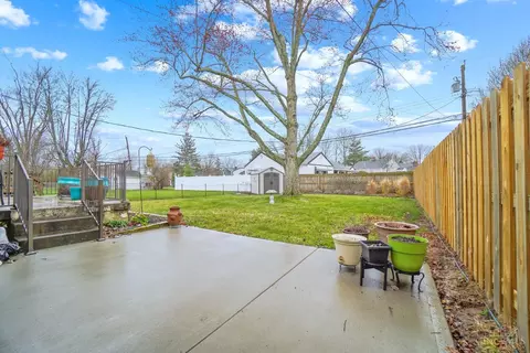 Exterior - 7249 Silver Crest Dr, Cincinnati, OH 45236 photo 14 of 20