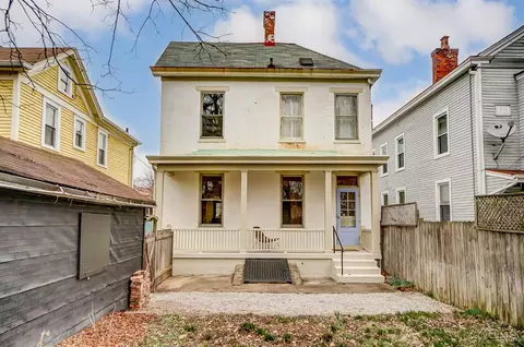 Exterior - 715 Mcmakin Ave, Cincinnati, OH 45232 photo 5 of 14