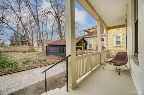 Exterior - 715 Mcmakin Ave, Cincinnati, OH 45232 photo 12 of 14