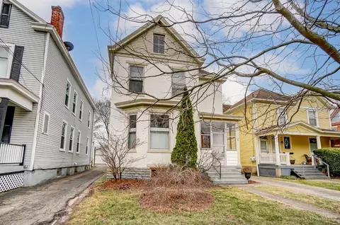 Exterior - 715 Mcmakin Ave, Cincinnati, OH 45232 photo 2 of 14
