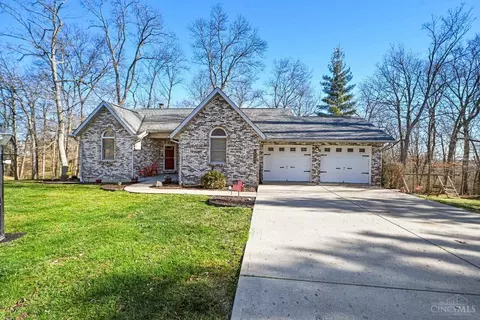 18604 Running Deer Ln, Lawrenceburg, IN 47025