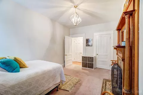 Bedroom - 336 Milton St #3, Cincinnati, OH 45202 photo 6 of 6