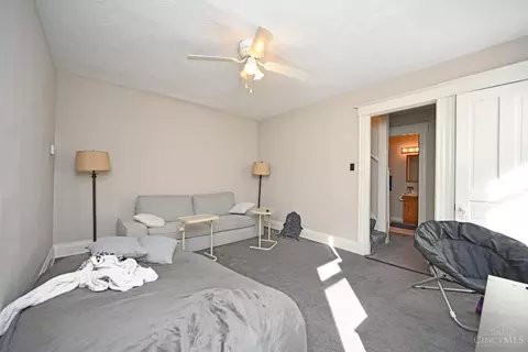 Bedroom - 2346 Victor, Cincinnati, OH 45219 photo 5 of 9