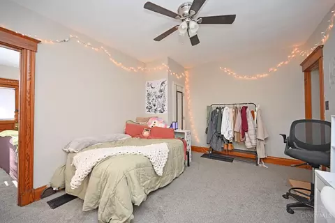 Bedroom - 2346 Victor, Cincinnati, OH 45219 photo 2 of 9