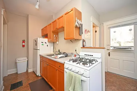 Kitchen - 2346 Victor, Cincinnati, OH 45219 photo 1 of 5