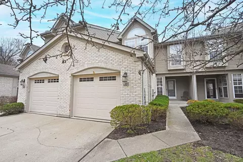 9735 Troon Ct, Blue Ash, OH 45241