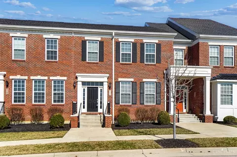 5354 Parkway Dr, Mason, OH 45040