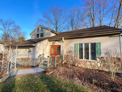 1679 Foxwood Trl, Loveland, OH 45140