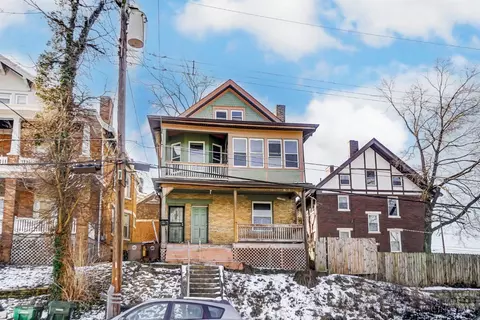 1523 Dixmont, Cincinnati, OH 45207
