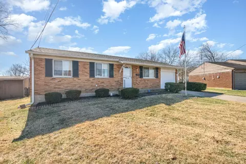 Exterior - 1619 Brightview Dr, Cincinnati, OH 45231 photo 3 of 7