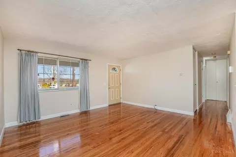 Other - 1619 Brightview Dr, Cincinnati, OH 45231 photo 2 of 7