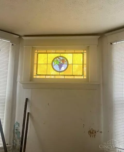 4738 Doberrer Ave, Cincinnati, OH 45232 photo 9