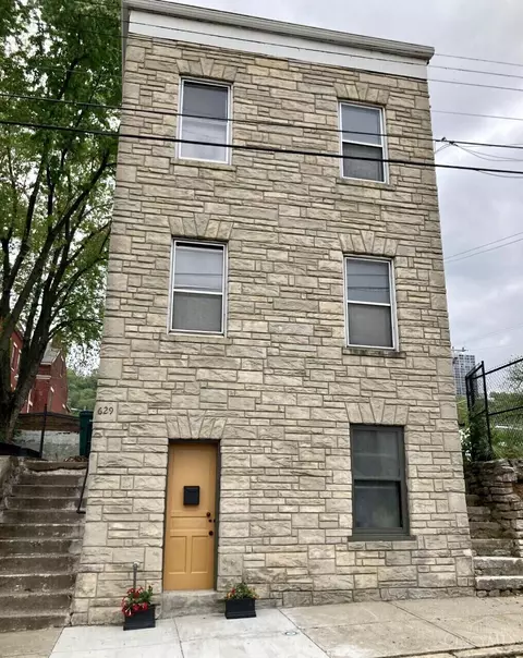 629 Burns St, Cincinnati, OH 45204