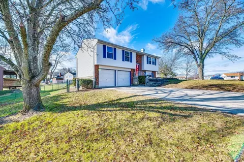 4983 Alvernovalley Ct, Cincinnati, OH 45238