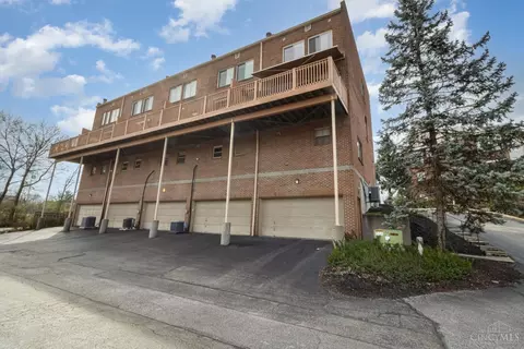 Exterior - 2622 Morrow Pl, Cincinnati, OH 45204 photo 7 of 8